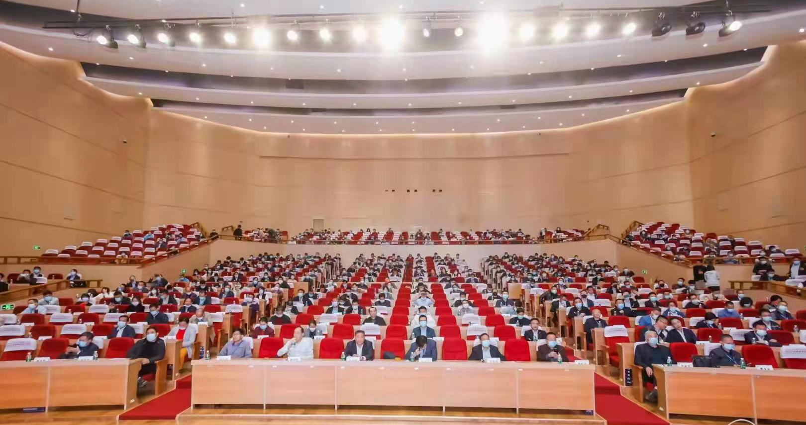 �ڲ�����Ϸ������(�й�)רҵ����,����Ϊ��