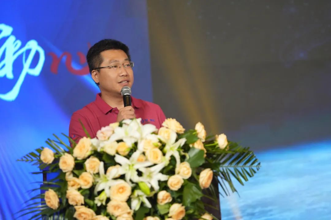 �ڲ�����Ϸ������(�й�)רҵ����,����Ϊ��