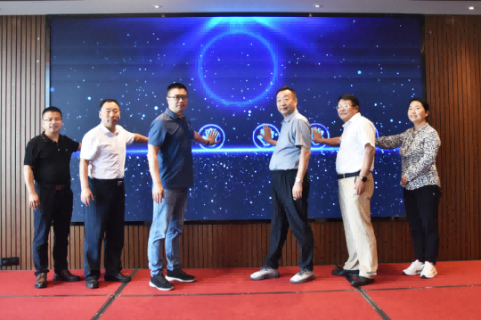 �ڲ�����Ϸ������(�й�)רҵ����,����Ϊ��