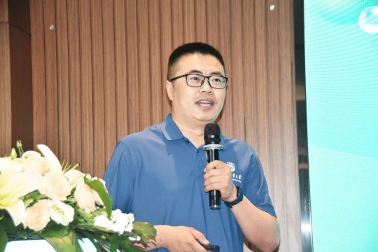 �ڲ�����Ϸ������(�й�)רҵ����,����Ϊ��